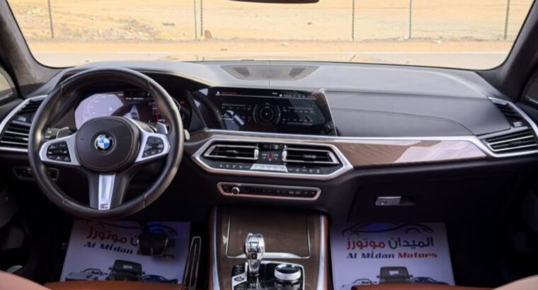 BMW X5 M50i full option 2022 Gcc
