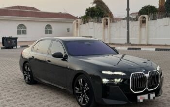 BMW 740i full option 2023 Gcc for sale