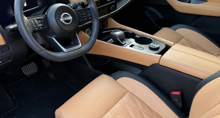 Nissan X trail platinum 2024 Gcc full option