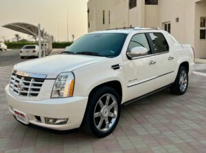 Cadillac Escalade pick up 2011 Gcc for sale