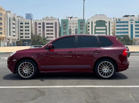 Porsche Cayenne GTS 2009 Gcc full option