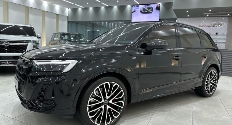 Audi Q7 S line 2025 Gcc fully loaded
