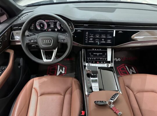 Audi Q7 S line 2025 Gcc fully loaded