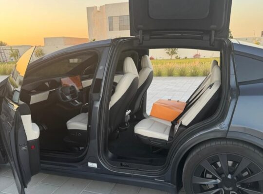 Tesla Model X full option 2022 Gcc