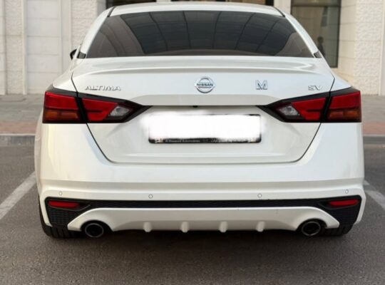 Nissan Altima SV 2022 Gcc for sale