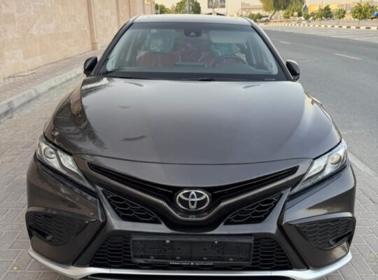 Toyota Camry Grandy 2023 Gcc full option for sale