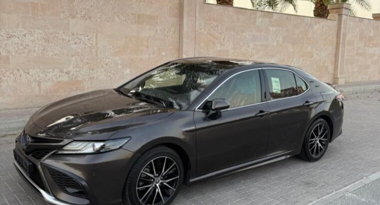 Toyota Camry Grandy 2023 Gcc full option for sale