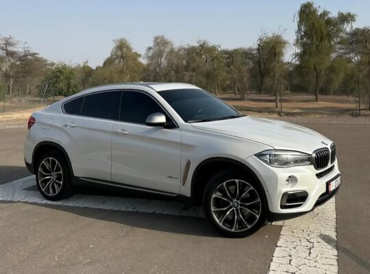 BMW X6 X Drive 2015 Gcc for sale