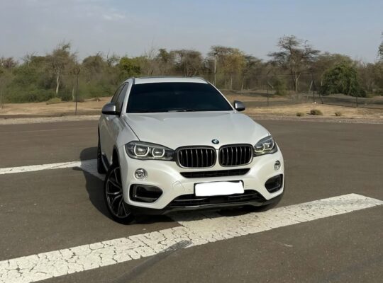 BMW X6 X Drive 2015 Gcc for sale