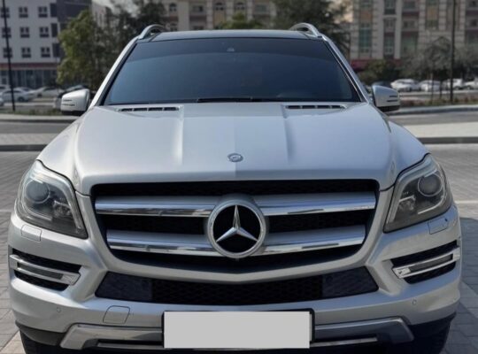 Mercedes GL500 Gcc 2016 for sale
