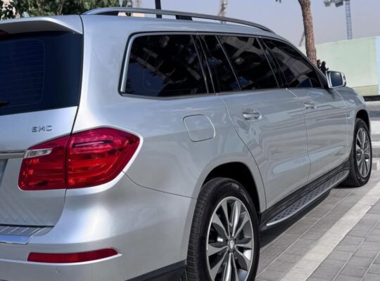 Mercedes GL500 Gcc 2016 for sale