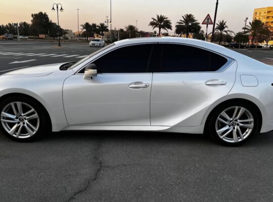 Lexus IS300 full option 2021 Gcc for sale