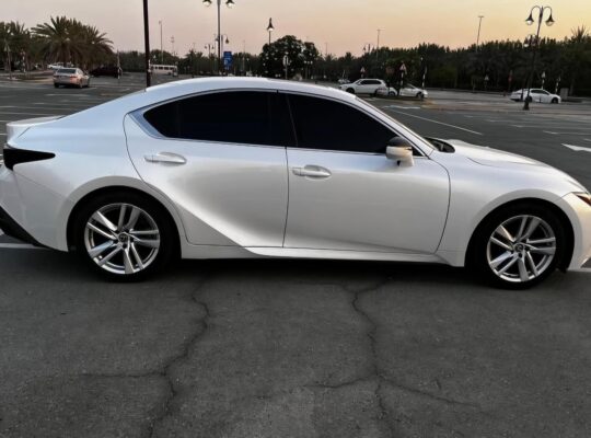 Lexus IS300 full option 2021 Gcc for sale