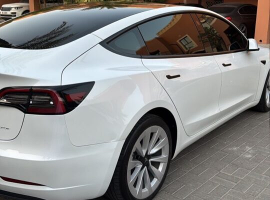 Tesla model 3 long range 2023 Gcc
