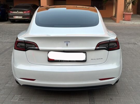 Tesla model 3 long range 2023 Gcc