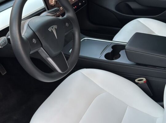 Tesla model 3 long range 2023 Gcc