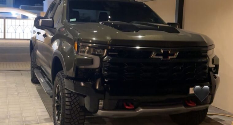 Chevrolet Silverado ZR2 2023 Gcc full option