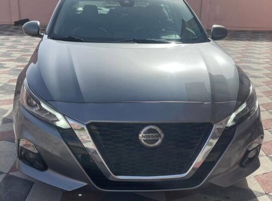 Nissan Altima SL 2019 USA imported