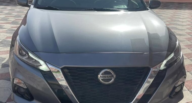 Nissan Altima SL 2019 USA imported
