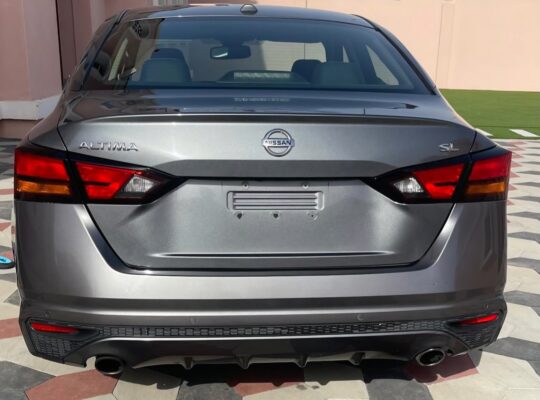 Nissan Altima SL 2019 USA imported