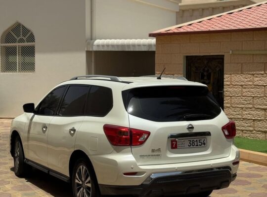 Nissan Pathfinder 2018 Gcc for sale