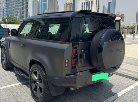 Land rover defender coupe HSE 2024 Gcc for sale