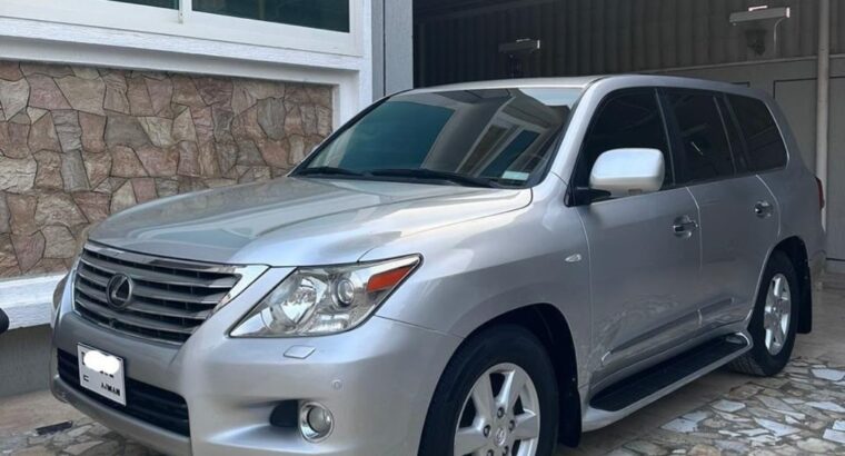 Lexus LX570 full option 2009 Gcc for sale