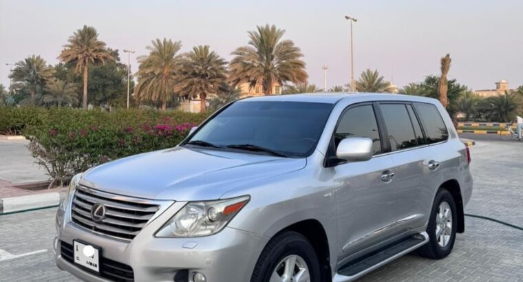 Lexus LX570 full option 2009 Gcc for sale