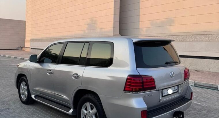 Lexus LX570 full option 2009 Gcc for sale
