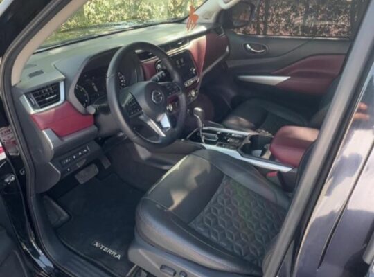 Nissan X terra 2023 Gcc full option