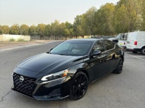 Nissan Altima SR 2019 USA imported