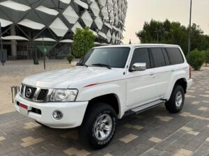Nissan patrol safari 2019 full option Gcc