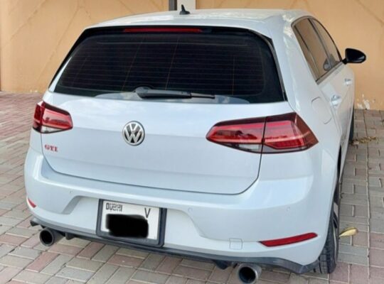 Volkswagen Golf GTI 2018 Gcc for sale