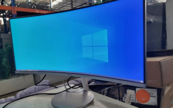 Samsung Ultrawide USB C Type Display Smart Monitor