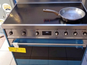 Smeg induction cooker for sale