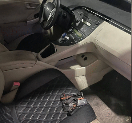 TOYOTA Prius Model 2011 imported In good condition