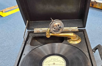 Rare real vintage black suitcase gramophone for sa