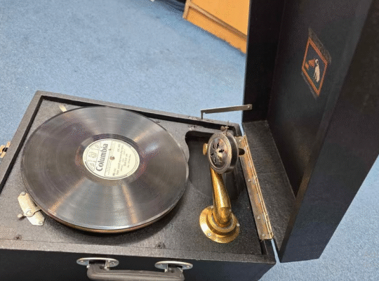 Rare real vintage black suitcase gramophone for sa
