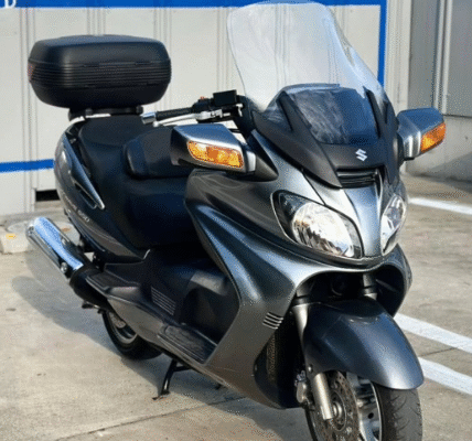 Suzaki Skywave 650 2008 Imported for sale