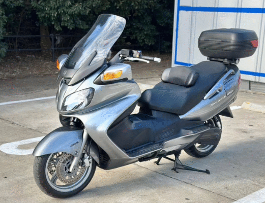 Suzaki Skywave 650 2008 Imported for sale