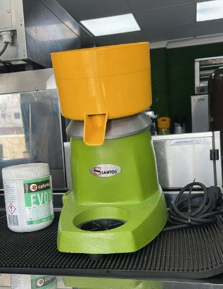 Santos Citrus Juicer “Classic” 11A For Sale