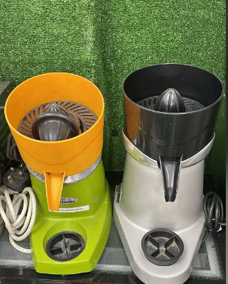 Santos Citrus Juicer “Classic” 11A For Sale