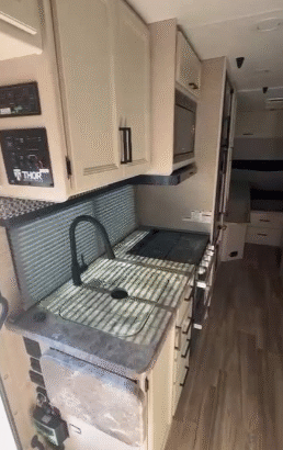 Caravan Ford E-450 Model 2023 American For Sale