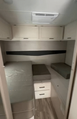Caravan Ford E-450 Model 2023 American For Sale