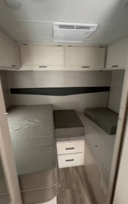 Caravan Ford E-450 Model 2023 American For Sale
