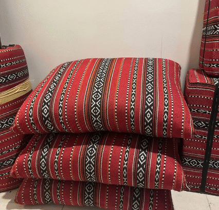مجلس عربي للبيع