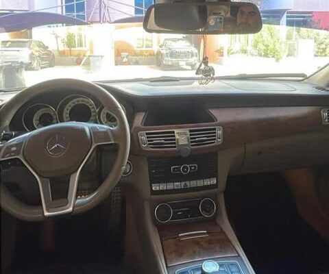 Mercedes CLS 500 2014 in good condition