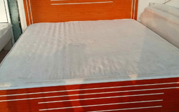 Bed king size with mattress for sale