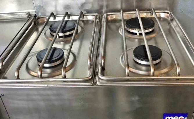 Cooking Range 4 Burner For Sale