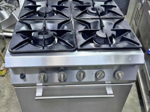 Cooking Range 4 Burner With Oven For Sale